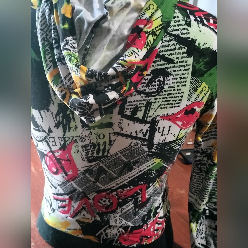 Colorful and Light Spring Jackets. - Picture 2 of 4